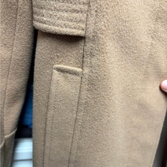 Brooks Brothers Stylish Tan Peacoat Long Wool Coat. Size 2 - Picture 6 of 16